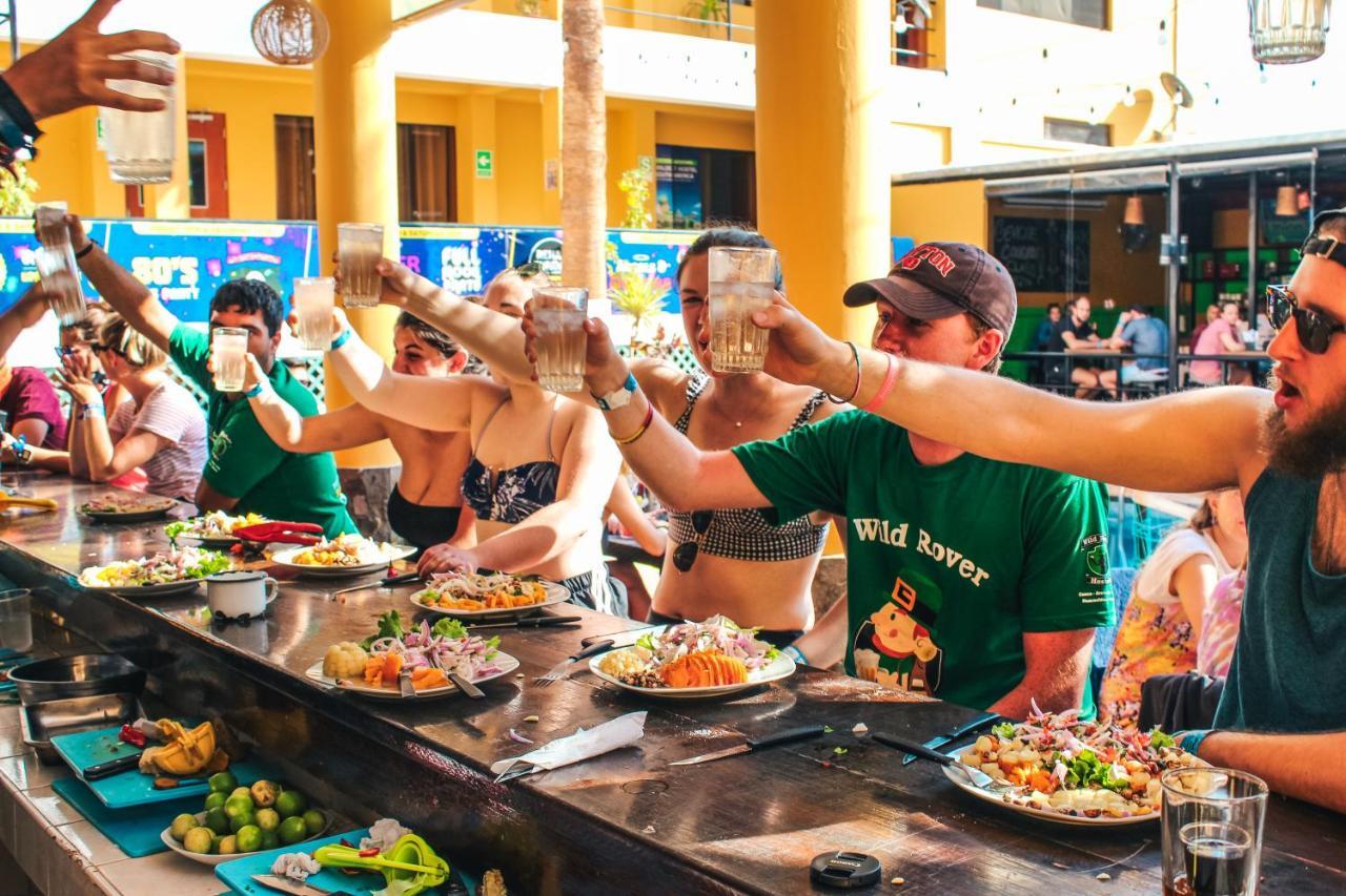 Hostel Wild Rover Huacachina Ica